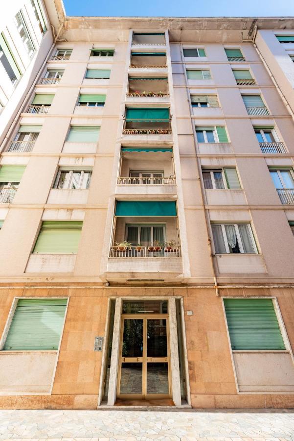 Apartment Joivy Cute Flat With Terrace Genua