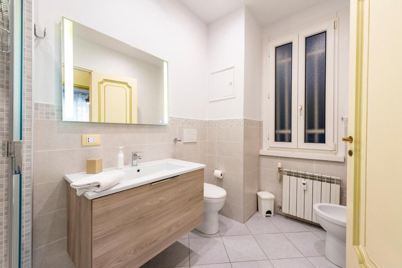 Apartment Joivy Cute Flat With Terrace Genua